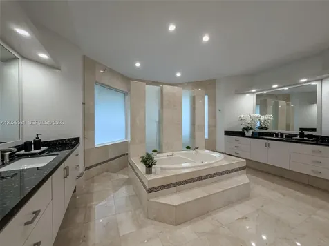 2458 Provence Court Weston FL 33327