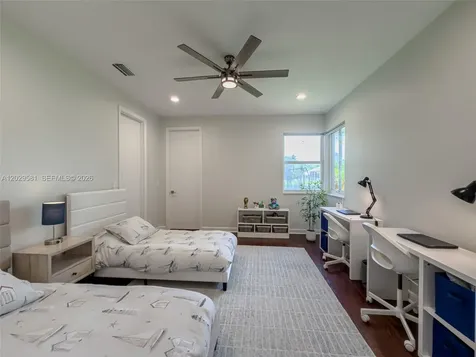 2458 Provence Court Weston FL 33327
