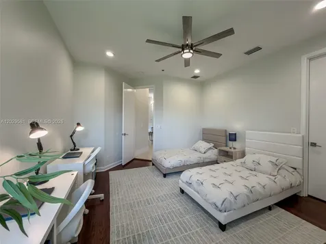 2458 Provence Court Weston FL 33327