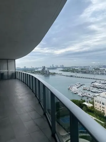 488 NE 18th Street Miami FL 33132