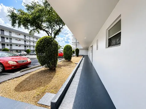 447 NE 195th Street Miami FL 33179