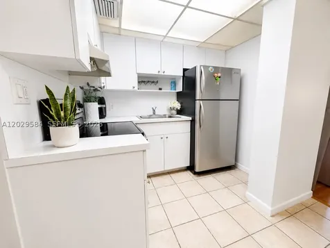 447 NE 195th Street Miami FL 33179