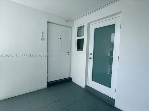 200 Galen Drive Key Biscayne FL 33149