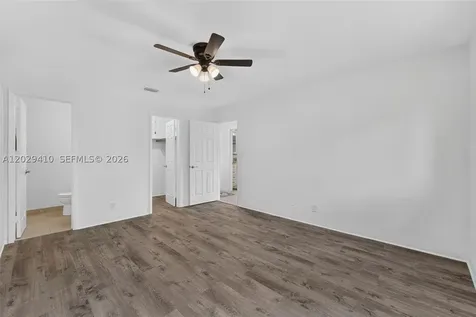 365 NW 46th Street Oakland Park FL 33309