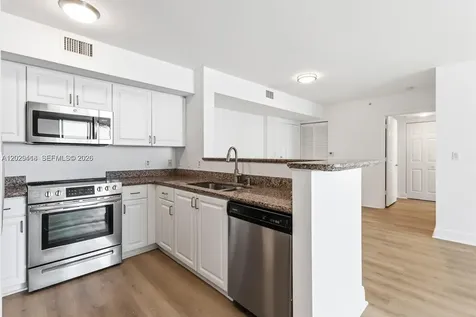 1155 Brickell Bay Drive Miami FL 33131