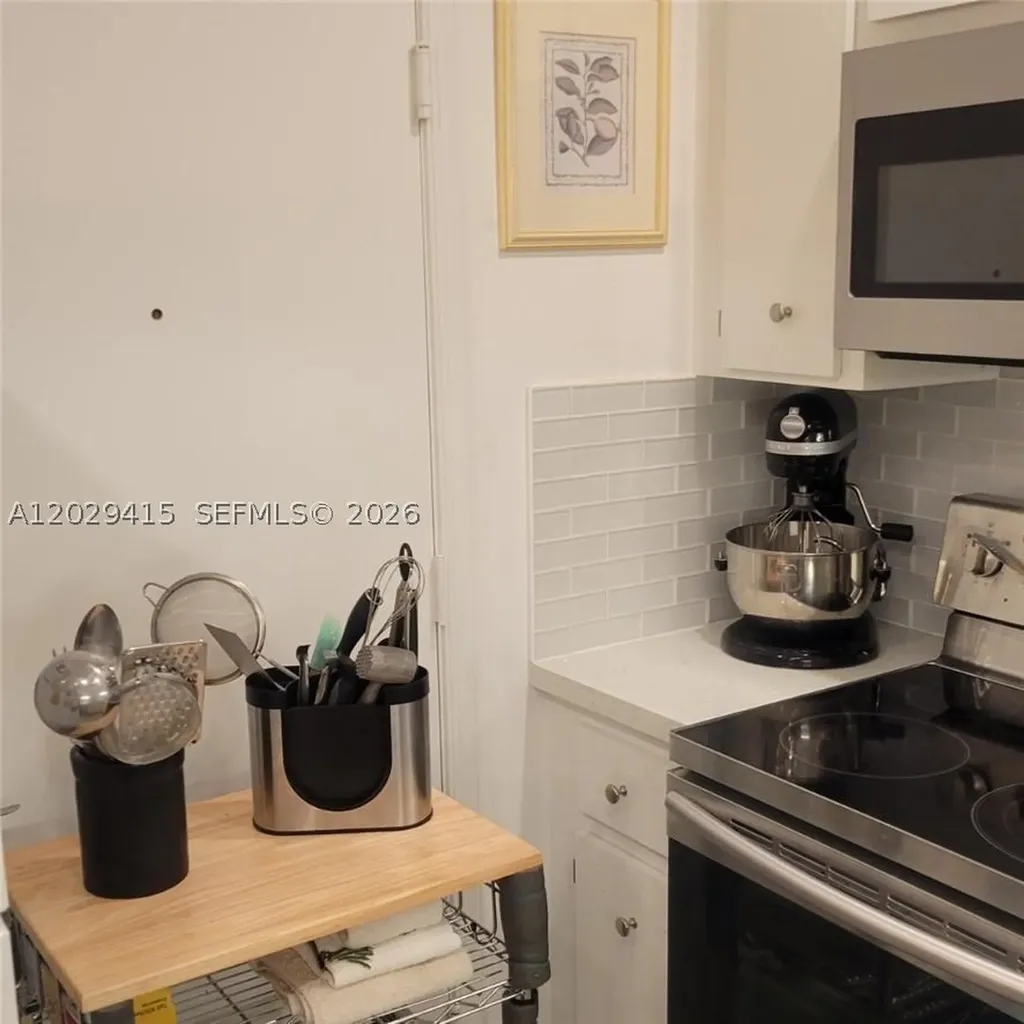 2210 NE 56th Place Fort Lauderdale FL 33308