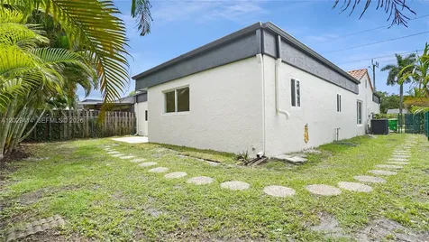 9661 NW 44th Court Sunrise FL 33351
