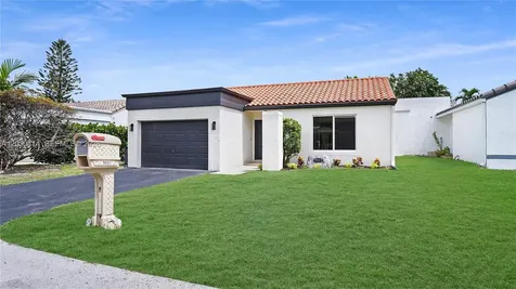9661 NW 44th Court Sunrise FL 33351
