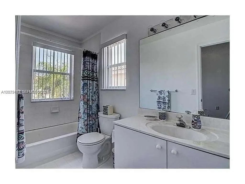 960 Corkwood Street Hollywood FL 33019