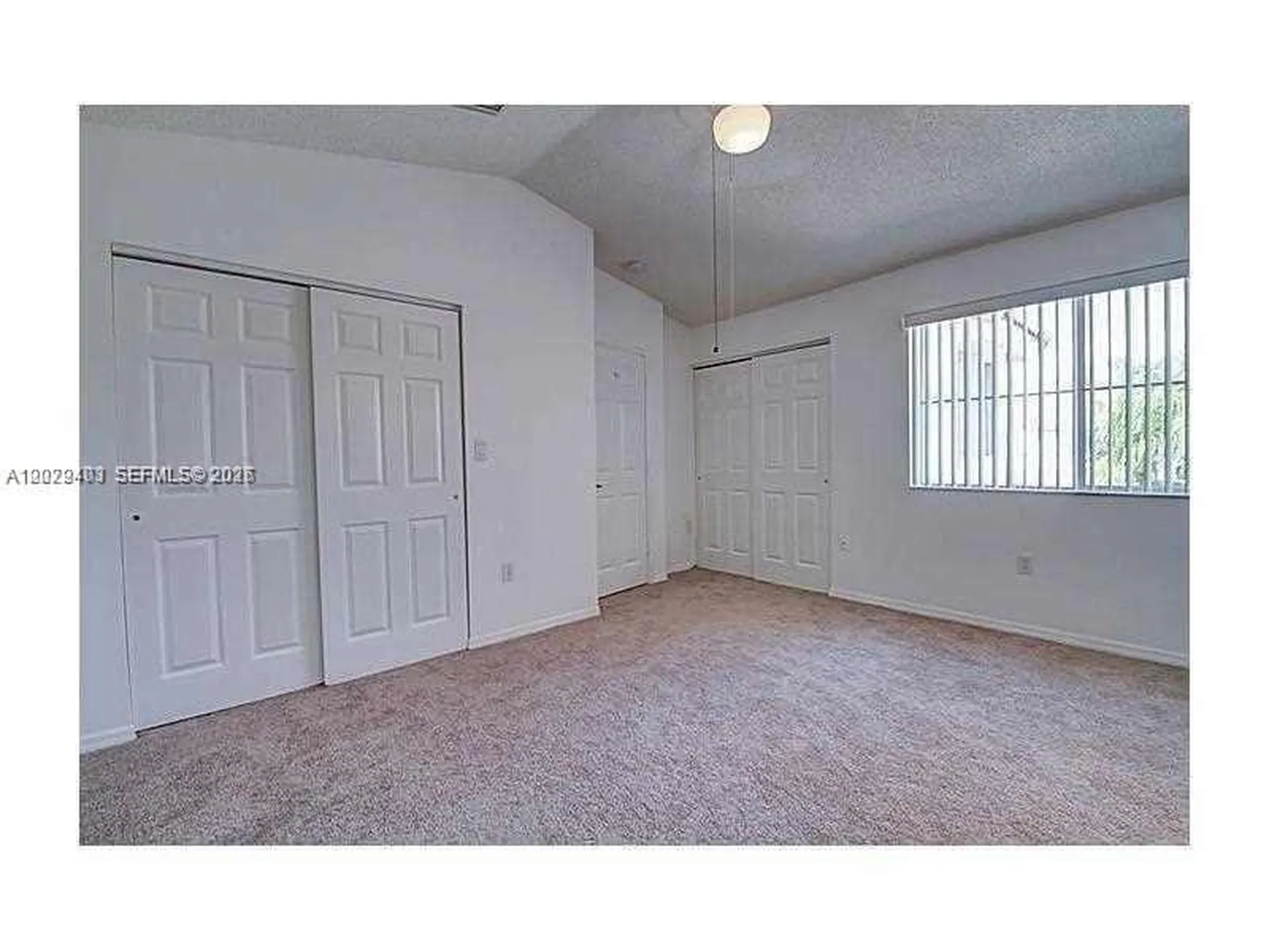 960 Corkwood Street Hollywood FL 33019