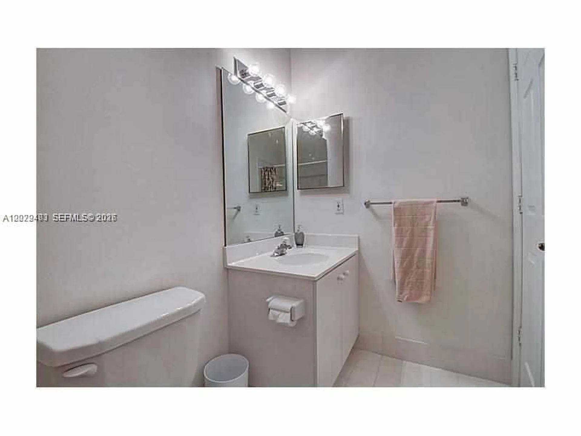 960 Corkwood Street Hollywood FL 33019