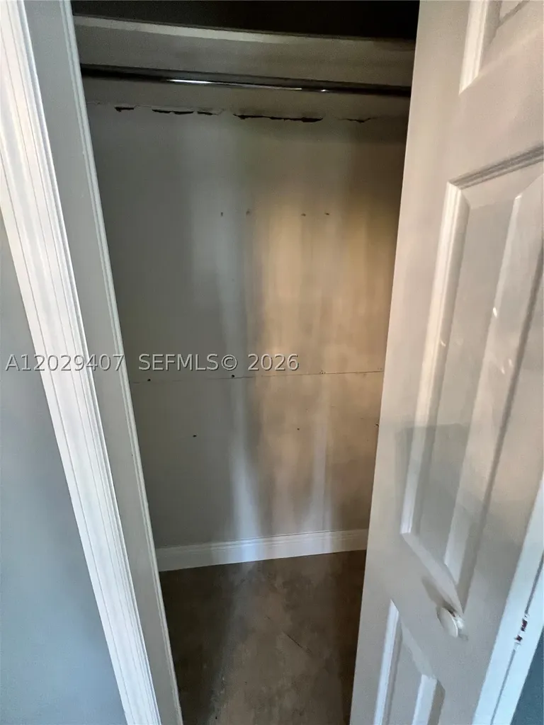 2502 Dewey Street Hollywood FL 33020