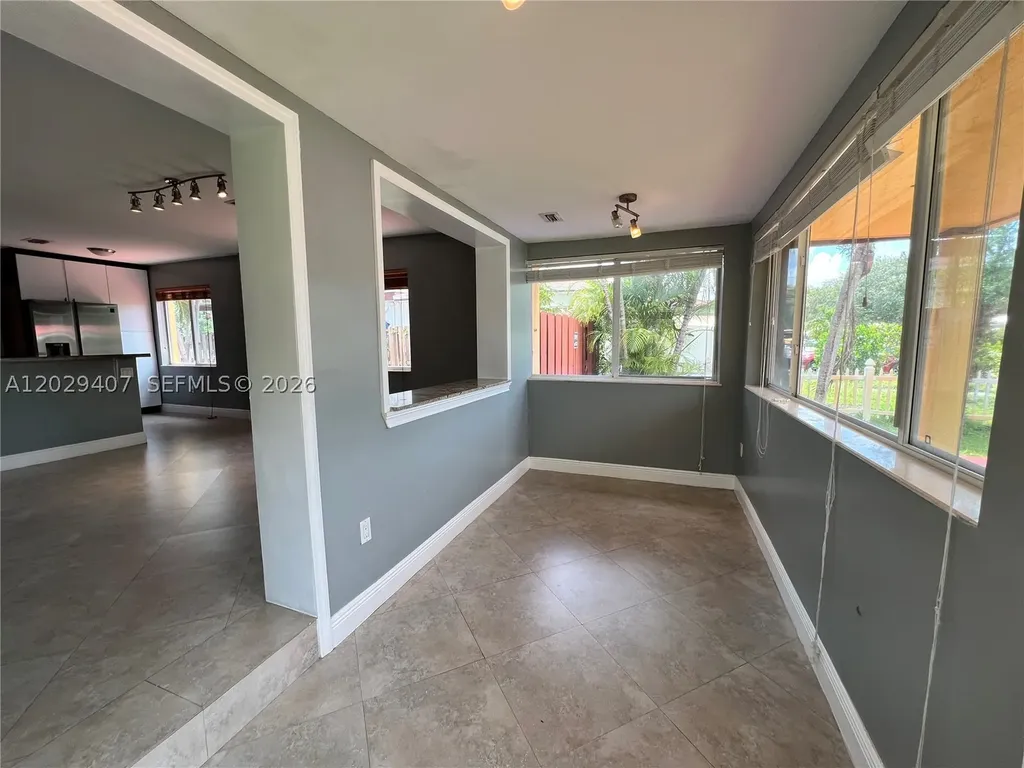 2502 Dewey Street Hollywood FL 33020