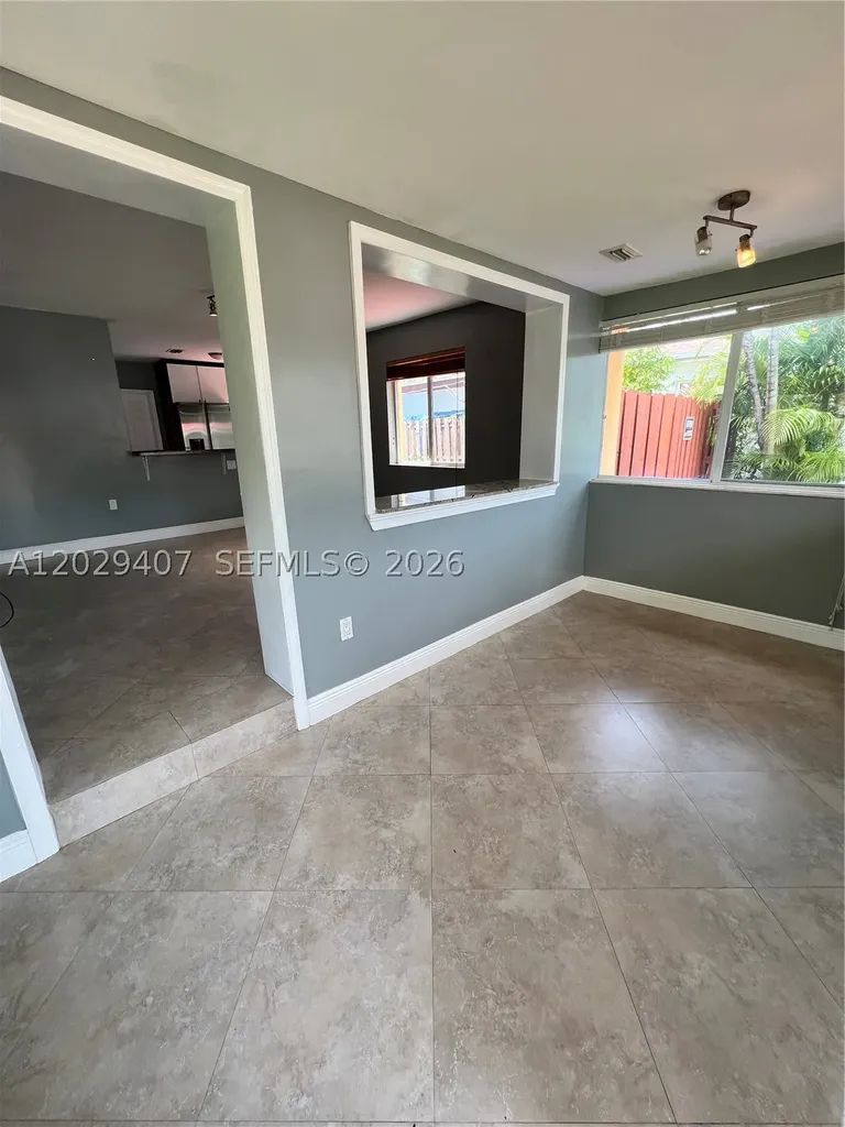 2502 Dewey Street Hollywood FL 33020