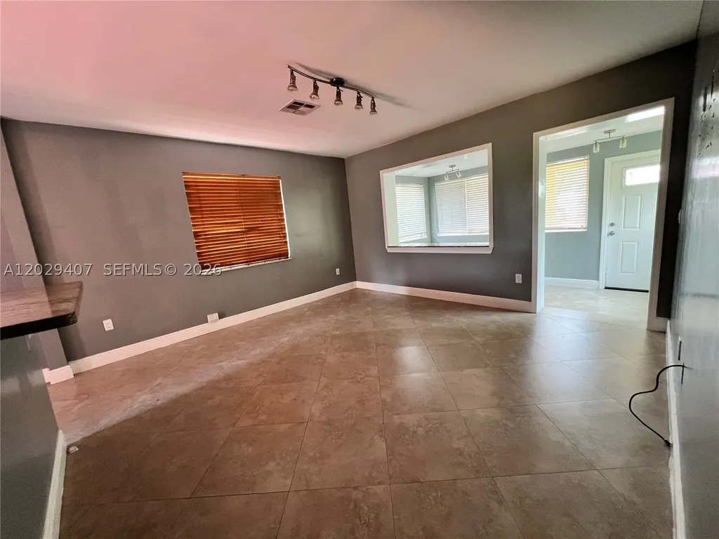 2502 Dewey Street Hollywood FL 33020