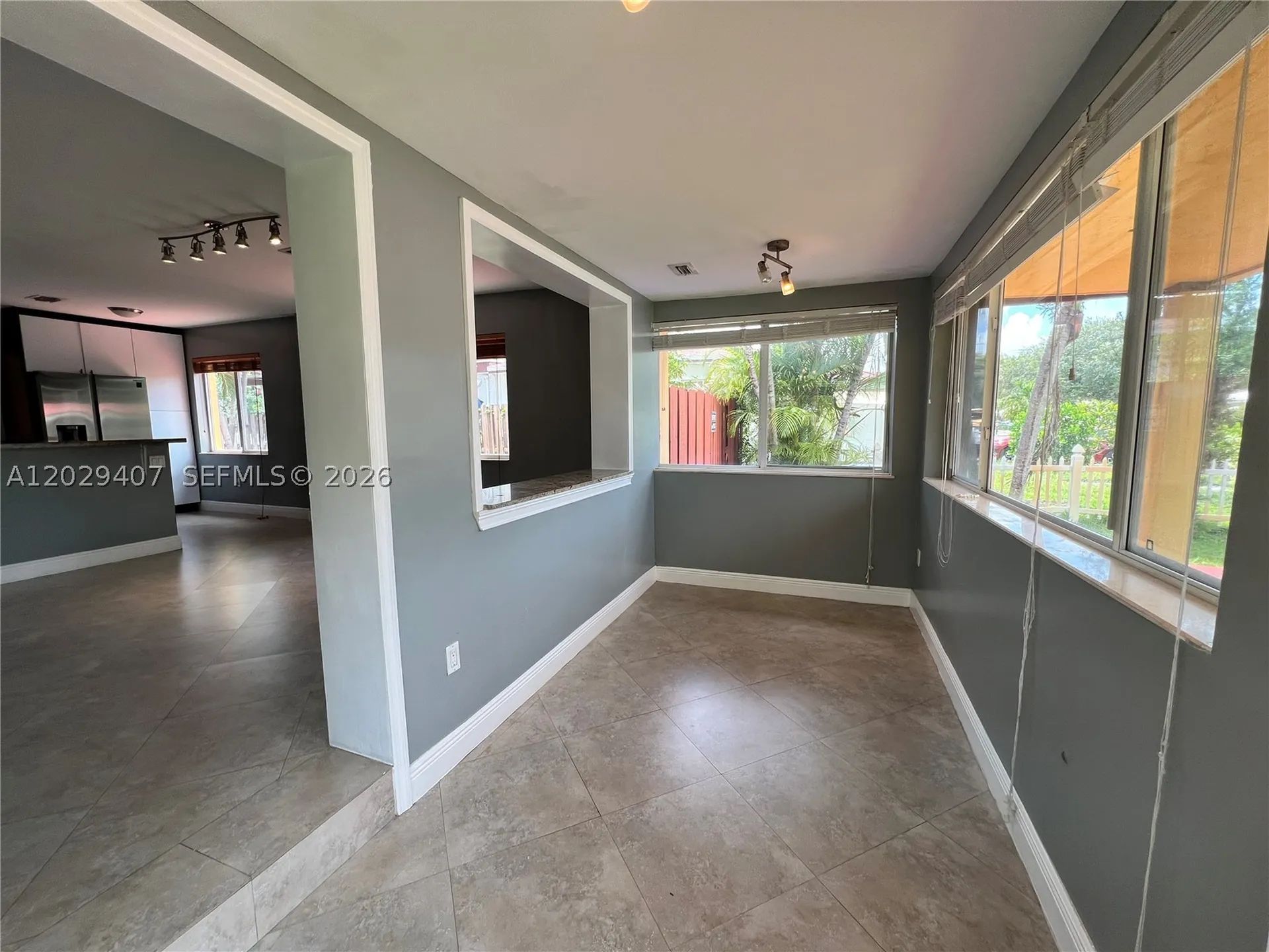 2502 Dewey Street Hollywood FL 33020