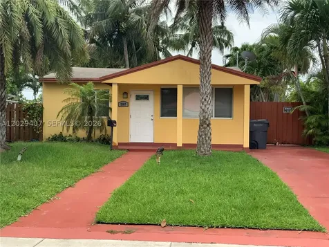2502 Dewey Street Hollywood FL 33020