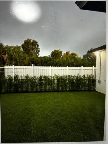490 NW 37 Naples FL 34120