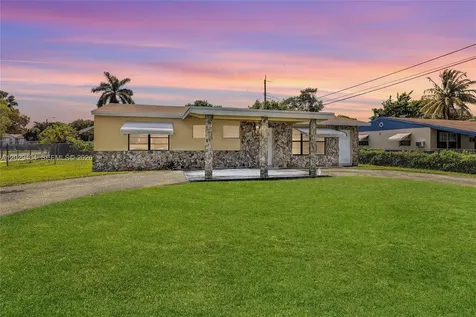 6200 SW 18th Street North Lauderdale FL 33068
