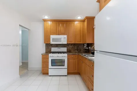 6200 SW 18th Street North Lauderdale FL 33068