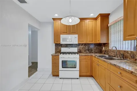 6200 SW 18th Street North Lauderdale FL 33068