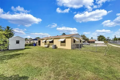 6200 SW 18th Street North Lauderdale FL 33068