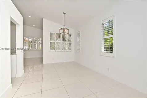 889 Sand Creek Circle Weston FL 33327