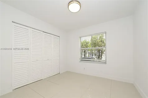 889 Sand Creek Circle Weston FL 33327