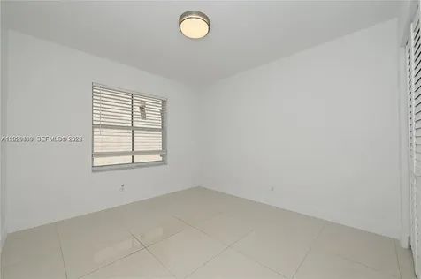 889 Sand Creek Circle Weston FL 33327