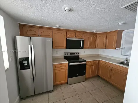9375 Fontainebleau Boulevard Miami FL 33172