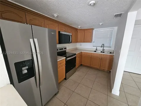 9375 Fontainebleau Boulevard Miami FL 33172