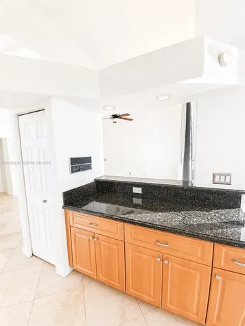 569 Spinnaker Weston FL 33326