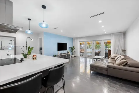 16424 Briar Patch Place Miami Lakes FL 33014