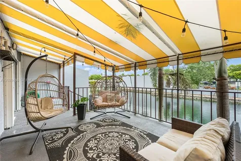 16424 Briar Patch Place Miami Lakes FL 33014