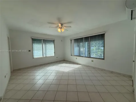 10178 Collins Avenue Bal Harbour FL 33154