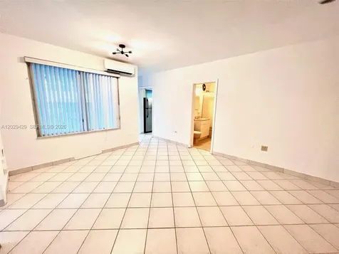10178 Collins Avenue Bal Harbour FL 33154