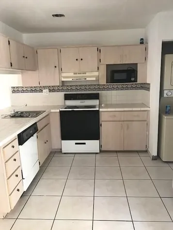 15401 SW 81st Cir Lane Miami FL 33193