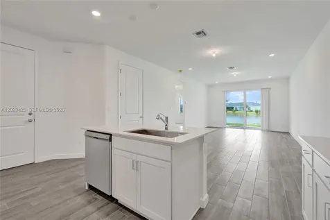 3777 Harborside Avenue Fort Pierce FL 34946