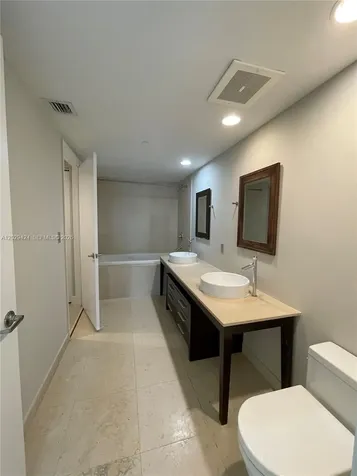 475 Brickell Avenue Miami FL 33131