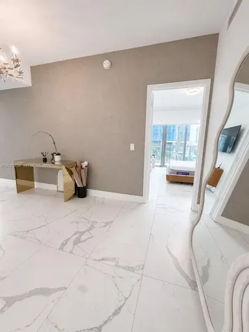 2900 NE 7th Avenue Miami FL 33137
