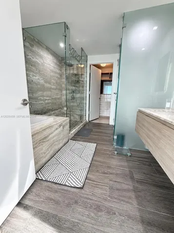 2900 NE 7th Avenue Miami FL 33137