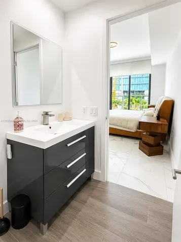 2900 NE 7th Avenue Miami FL 33137