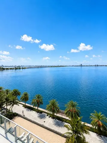 2900 NE 7th Avenue Miami FL 33137