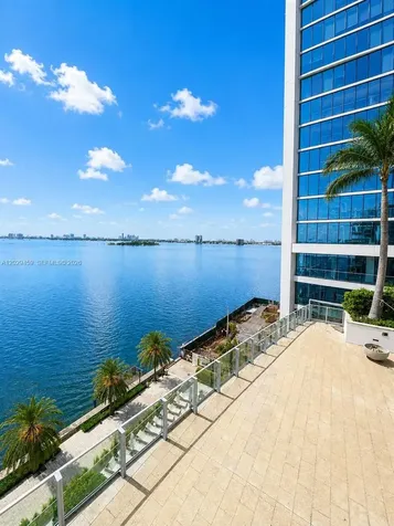 2900 NE 7th Avenue Miami FL 33137