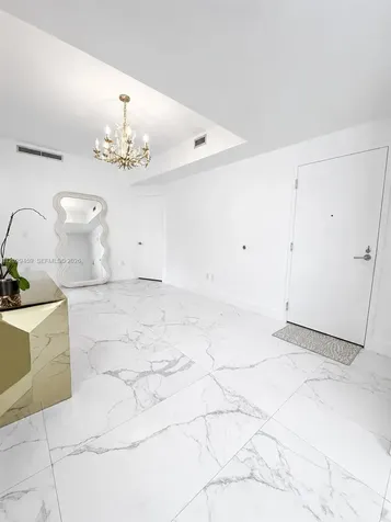 2900 NE 7th Avenue Miami FL 33137