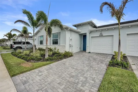 3766 Harborside Avenue Fort Pierce FL 34946