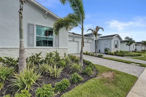 3766 Harborside Avenue Fort Pierce FL 34946