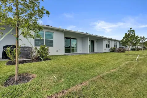3766 Harborside Avenue Fort Pierce FL 34946