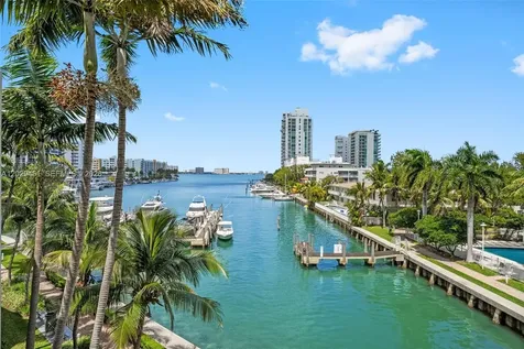 7918 Harbor Island Drive North Bay Village FL 33141