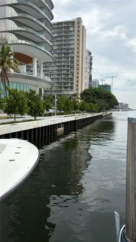 150 SE 25th Road Miami FL 33131